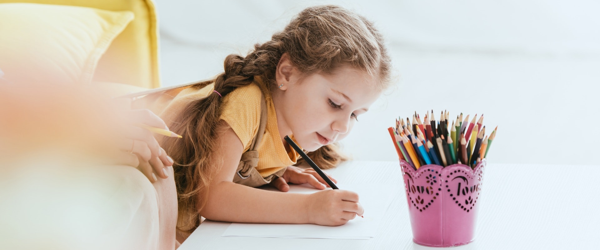 Çocuğunuz derste ama odağı dağınık mı? Odak sorununu erken fark edin, potansiyelini ortaya çıkarın!